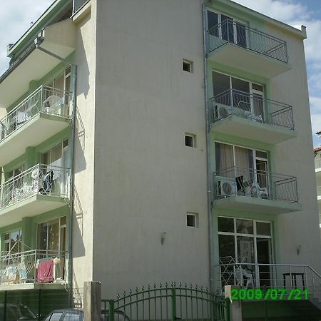 סאני ביץ' Guest House Paskal מראה חיצוני תמונה